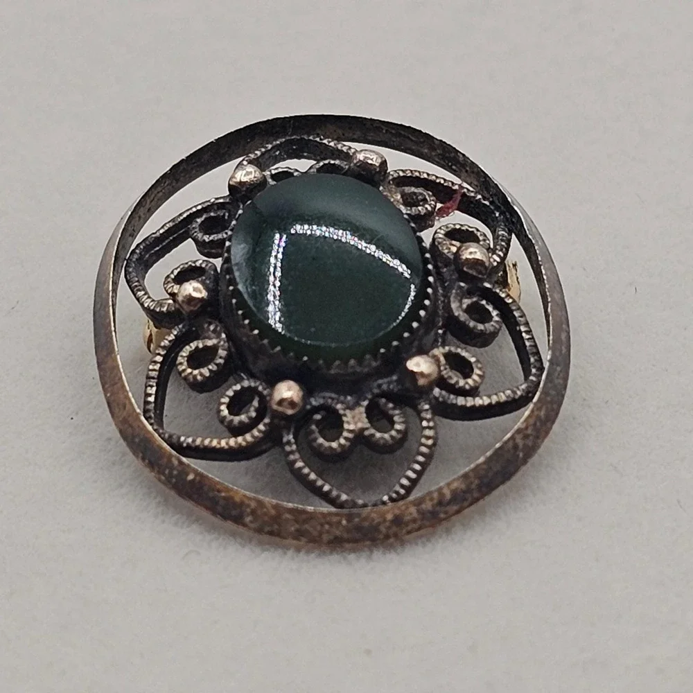 Vintage Filigree Brooch Wells Sterling Green Cabochon Pin